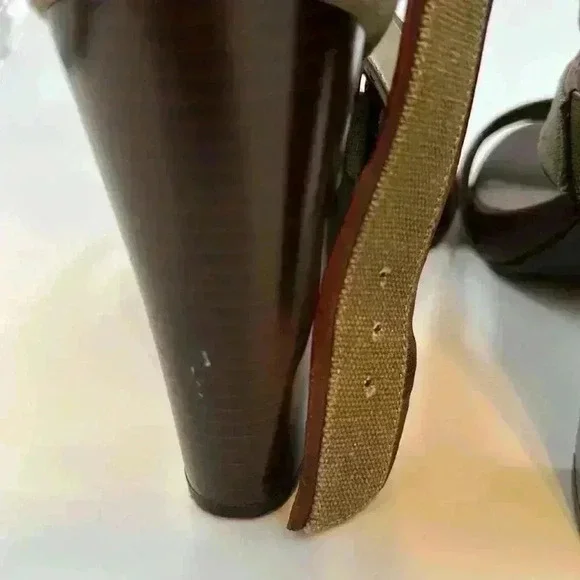 Worthington 4” chunky heel, open toe, size 9 olive/brown with ankle buck… - Picture 6 of 7